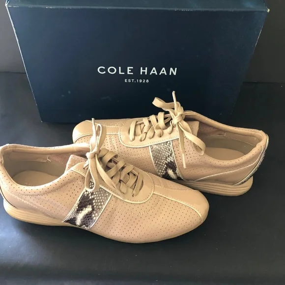 Cole Haan 7.5 Tan - Picture 1 of 6